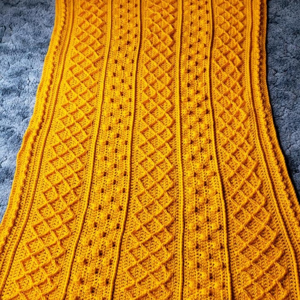 🥭 Mango Tango Fisherman Style Afghan w/Fringe Hand Crocheted In Varsity Gold